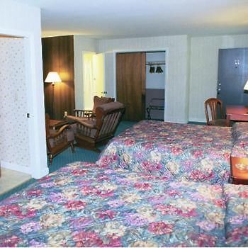 Hill-Brook Motel Бедфорд Екстер'єр фото